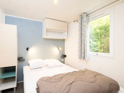 MOBILHOME 8 personnes - Mobil-home Tribu Confort 48m² (4 chambres) - 2 salles de bain + TV + Clim + Terrasse