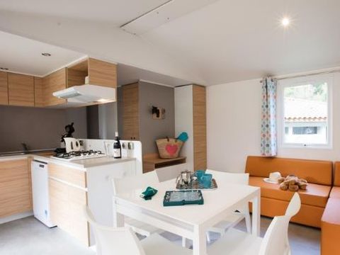 MOBILHOME 6 personnes - ROCHEBARON - Mobil Home 5* 6 pers