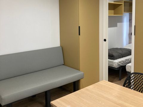 MOBILHOME 4 personnes - SUCS  Mobil-Home 4* 4 pers