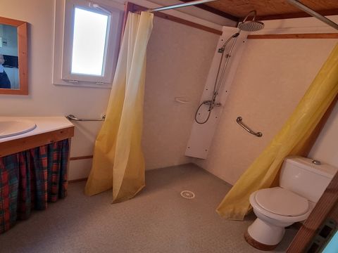 CHALET 4 personnes - Chalet 38m² - 2 chambres (personne à mobilité réduite)