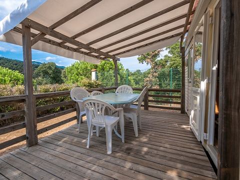 MOBILHOME 4 personnes - Mobil-home | Classic XL | 2 Ch. | 4 Pers. | Terrasse surélevé