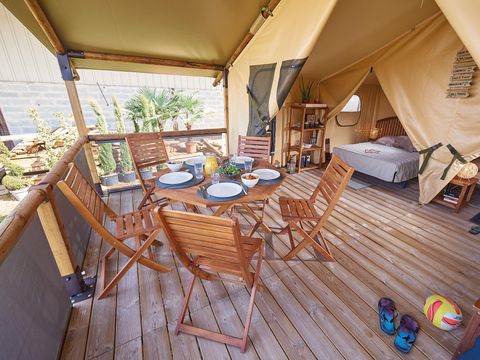 TENTE TOILE ET BOIS 5 personnes - Lodge Bali Confort 30m² (sans sanitaires) 1/5 pers