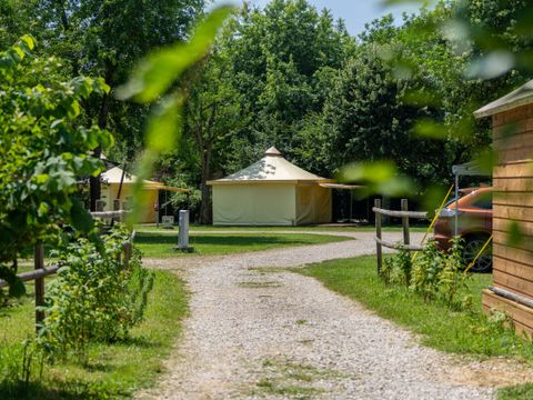 Camping Le Château - Camping Drome - Image N°47