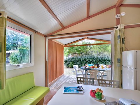 CHALET 5 personnes - Chalet Confort 25m² (2 chambres) + terrasse couverte 5 pers