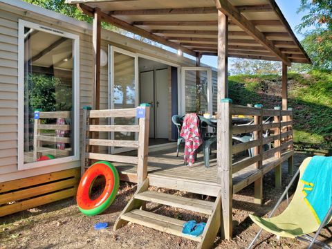MOBILHOME 6 personnes - Mobil home Premium 29m² (2 chambres) + terrasse couverte + Lave vaisselle + TV + Climatisation 4/6 pers
