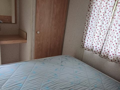MOBILHOME 4 personnes - 2 chambres - Sans sanitaire ni WC