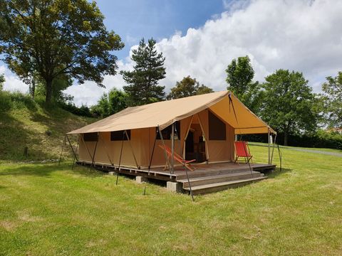 Tente 4 personnes - LODGE (Sans sanitaires)