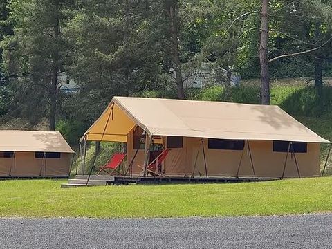 Tente 4 personnes - LODGE (Sans sanitaires)