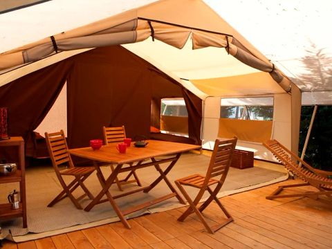 Tente 5 personnes - LODGE (Sans sanitaires)