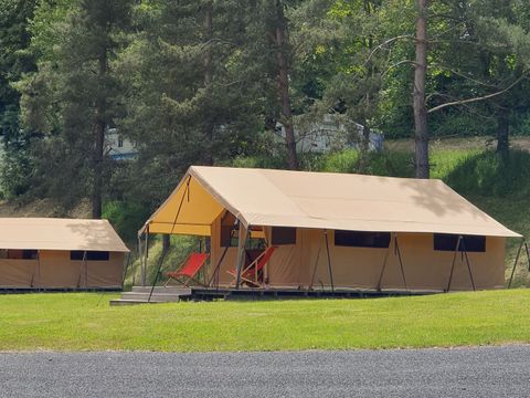 Tente 5 personnes - LODGE (Sans sanitaires)