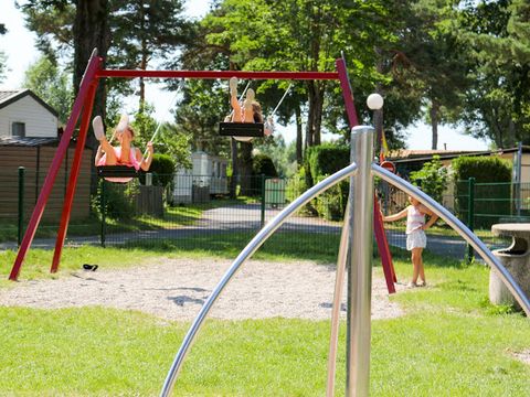 Camping Municipal De La Garenne - Camping Haute-Loire - Image N°2