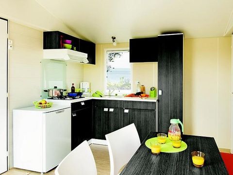 MOBILHOME 4 personnes - Le Chêne (2 chambres) Arrivée Dimanche - BORD RIVIERE - Grande terrasse - TV - Free Wifi*