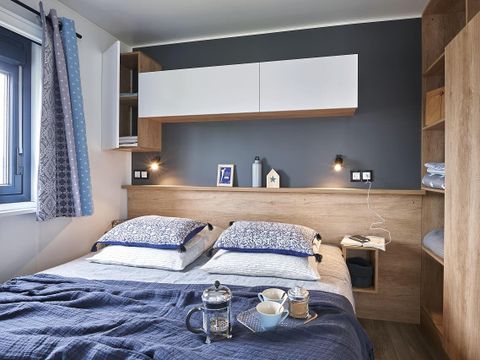MOBILHOME 4 personnes - Premium (2019)-2 chambres-grand salon TV, salle à manger,cuisine-grande terrasse-free WIFI