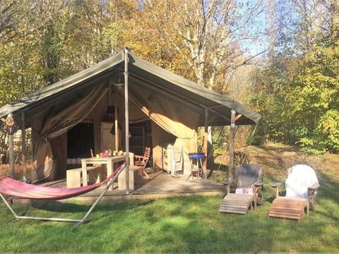 TENTE TOILE ET BOIS 6 personnes - Tente Lodge Safari 35 m² - 2 chambres - 10 m² terrasse couverte