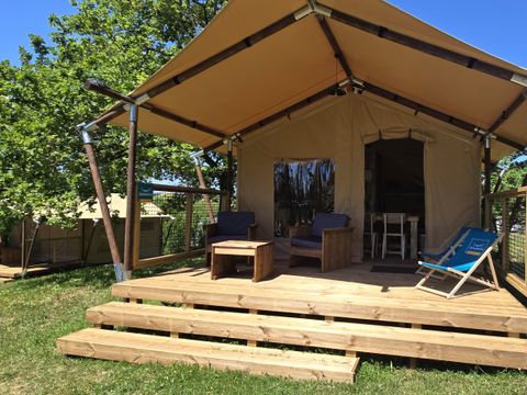 Lodge 5 personnes - SLOW - 2 chambres - Sans sanitaire