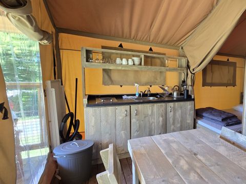 LODGE 5 personnes - SLOW LODGE - 2 chambres, sans sanitaire