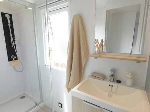 Mobilhome 4 personnes - Mobil Home Premium - Vue Océan - 2 Chambres