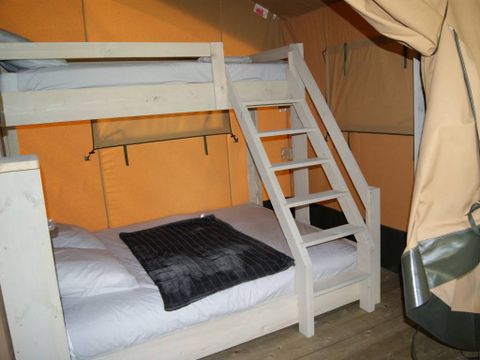 Tente en toile et en bois 5 personnes - TENTE WOOD (SANS SANITAIRES)