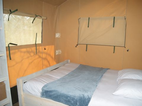 Tente en toile et en bois 5 personnes - TENTE WOOD (SANS SANITAIRES)