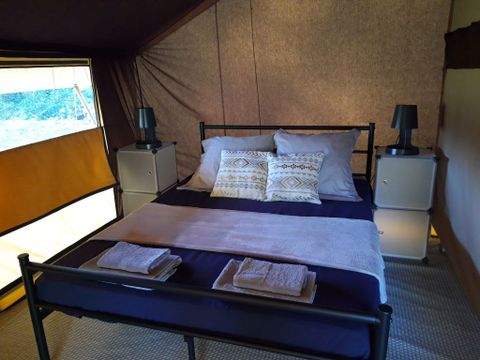 Tente en toile et en bois 4 personnes - TENTE SAFARI (SANS SANITAIRES)