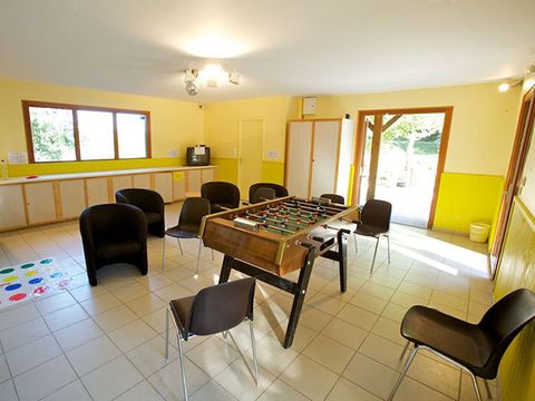 Camping Les Aubazines - Camping Corrèze