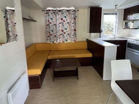 MOBILHOME 6 personnes - Classic XL | 3 Ch. | 6 Pers. | Terrasse surélevée | 2 SDB | TV