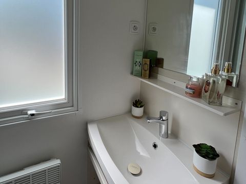 MOBILHOME 4 personnes - Comfort XL | 2 Ch. | 4 Pers. | Terrasse surélévée non couverte