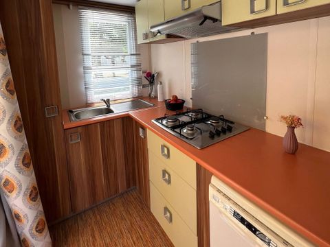 MOBILHOME 4 personnes - Classic | 2 Ch. | 4 Pers. | Terrasse surélevée | 2 SDB | TV