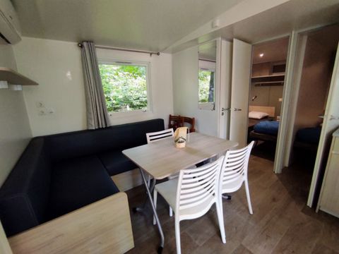 MOBILHOME 8 personnes - Confort (3 ch + 1 canapé lit)