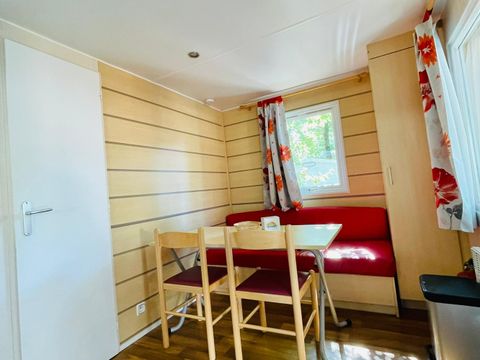 MOBILHOME 2 personnes - Mobil-home Standard 18 - 24m² - 1 chambre - terrasse couverte + TV* 2 pers