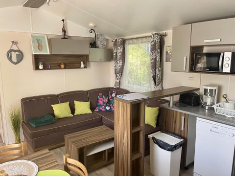MOBILHOME 6 personnes - Confort 22-28m² - 2 chambres - terrasse couverte + TV*