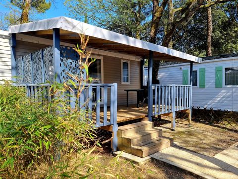 MOBILHOME 6 personnes - Confort 22-28m² - 2 chambres - terrasse couverte + TV*