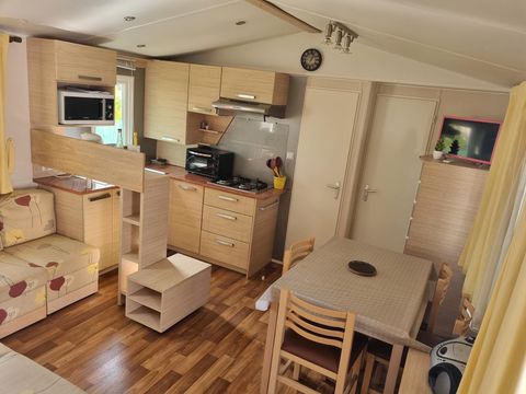 MOBILHOME 6 personnes - Mobilhome Confort 22-28m² - 2 chambres - terrasse couverte + TV* 4/6 pers