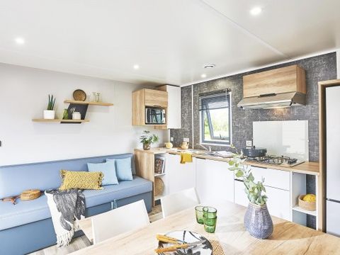 MOBILHOME 6 personnes - Mobilhome Premium 22-28m² - 2 chambres + TV + Terrasse couverte & draps jetables fournis* 4/6 pers