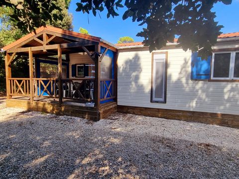 CHALET 6 personnes - Chalet 58m² - 3 chambres - 2 salles de bains - terrasse couverte + Clim + TV + LV + four* 6 pers