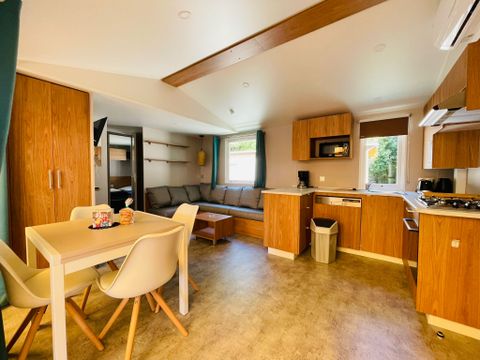 MOBILHOME 8 personnes - Mobilhome Premium 30-40m² - 3 chambres + TV + Terrasse couverte & draps jetables fournis* 6/8 pers