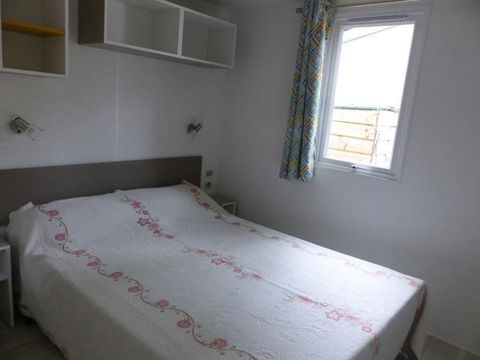 Mobilhome 4 personnes - (4/6 personnes 2 chambres) 6 personnes