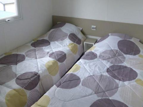 Mobilhome 4 personnes - (4/6 personnes 2 chambres) 6 personnes
