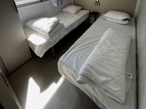 MOBILHOME 8 personnes - 6-8 Privilège