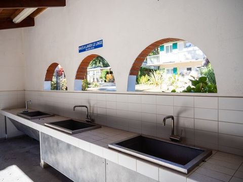 Tente 4 personnes - NACRE****