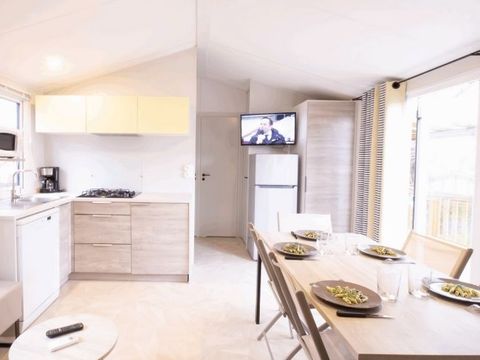 Mobilhome 8 personnes - CORAIL****
