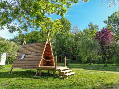 HÉBERGEMENT INSOLITE 2 personnes - Cabadienne (2024)