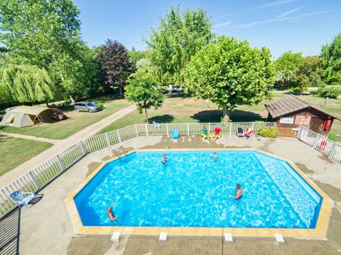 Camping Les Bords Du Guiers - Camping Savoie - Image N°2