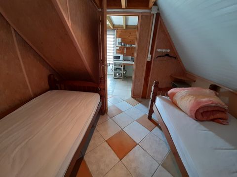 Hébergement 8 personnes - Hutte - 3 chambres - Sans salle d'eau ni WC