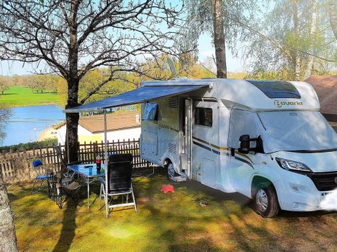 Flower Camping l'Air du Lac - Camping Haute-Vienne - Image N°17