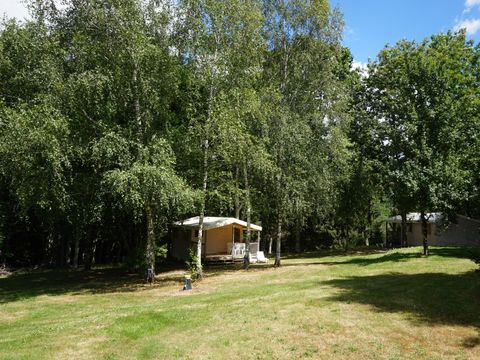 MOBILHOME 4 personnes - TOILÉ NATURE CLASSIC 20 m² sans sanitaires