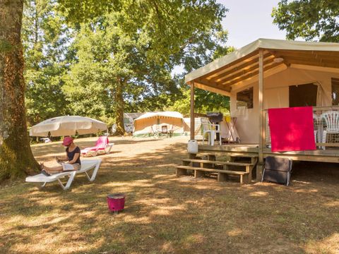 MOBILHOME 4 personnes - TOILÉ NATURE CLASSIC 20 m² sans sanitaires