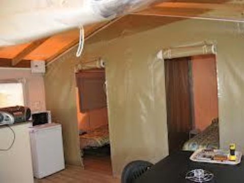 MOBILHOME 4 personnes - TOILÉ NATURE CLASSIC 20 m² sans sanitaires