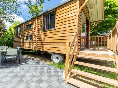 HÉBERGEMENT INSOLITE 4 personnes - ROULOTTE