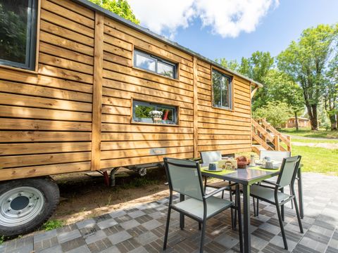 HÉBERGEMENT INSOLITE 4 personnes - ROULOTTE